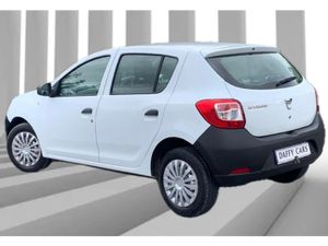 Dacia Sandero 1.2 16V Access 75bhp 5 5DR - Image 3