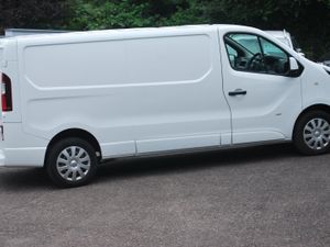 Vauxhall Vivaro 2016 2.0 Diesel - Image 4