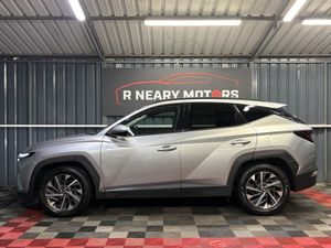 2021 212 Hyundai Tucson Executive Manual Diesel - Image 4