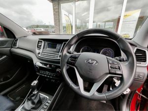 HYUNDAI TUCSON IX35 COMFORT PLUS 5DR - Image 3