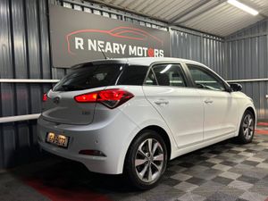 2015 Hyundai i20 1.2 Deluxe Petrol Manual - Image 3