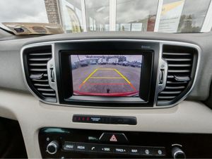 KIA SPORTAGE PLATINUM SAM 5DR - Image 4