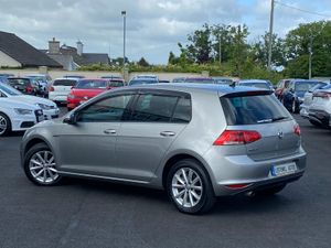 LOW MILEAGE **161 VW GOLF LOUNGE 1.2 AUTOMATIC - Image 3