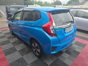152 HONDA FIT new NCT 5/27 - Image 4
