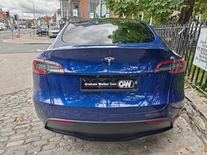 2023 (231) Tesla Model Y RWD - Image 4