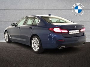 BMW 5 Series 530e SE Saloon - Image 3