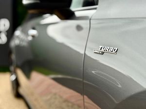Mercedes-Benz A35 AMG 4 MATIC 305bhp - Image 4