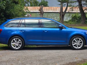 2017 Skoda Octavia 2.0 TDI 150BHP SE - Image 3