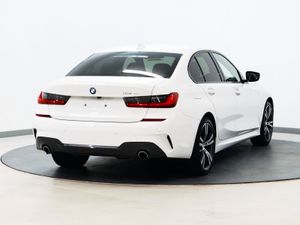 *103* 2021 BMW 3-Series 2.0 m-sport - Image 4