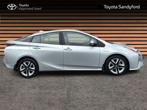 Toyota Prius HYBRID LUXURY AUTO // SAT-NAV // HEAT - Image 3