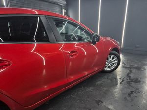 Mazda 3 1.5 D 105PS Executive SE 4DR - Image 2