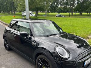 Stunning Mini Electric 2022 LEVAL 3 Automatic - Image 2