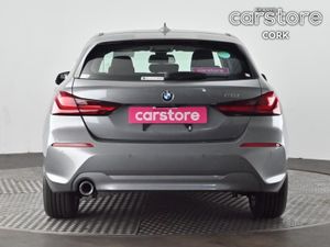 BMW 1 Series 118i Auto - Image 4