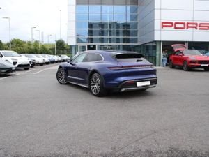 Porsche Taycan Taycan 4S Cross Turismo - Image 3