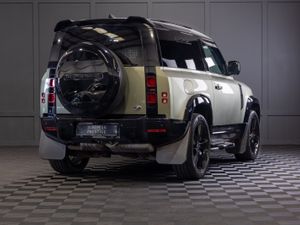 2021 Defender 90 D200 Hard Top 3 Seat Commercial - Image 3