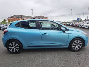 RENAULT CLIO 1.0 EXPRESSION SCE MY19 - Image 4
