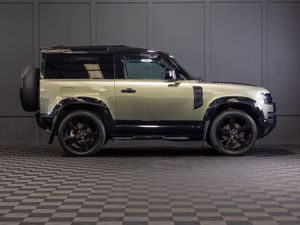 2021 Defender 90 D200 Hard Top 3 Seat Commercial - Image 2
