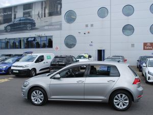 Volkswagen Golf 2017 - Image 2