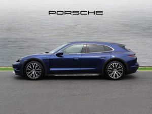 Porsche Taycan 4S Cross Turismo - Image 4