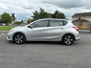 ABSOLUTELY IMMACULATE 2015 1.5 DCI - Image 4