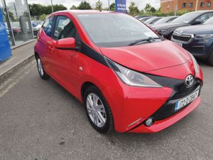 TOYOTA AYGO 1.0 X-PLAY - Image 3