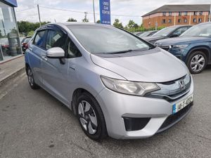 HONDA FIT 1.3 AUTOMATIC PETROL HYBRID - Image 3