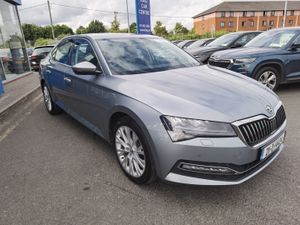 SKODA SUPERB 2.0TDI STYLE DSG AUTOMATIC - Image 3
