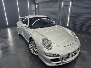 Porsche 911 C4S Coupe Manual Aero Magnesium - Image 3