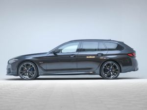 BMW 5 Series 530E M Sport Touring - Image 3