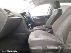 Volkswagen Golf Highline Automatic 1.4tsi - Image 4