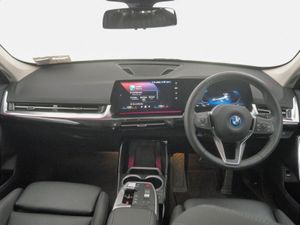 BMW iX1 Edrive20 Xline - Image 4