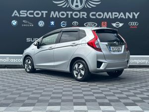 Honda Fit Hybrid - Image 3