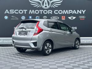 Honda Fit Hybrid - Image 4