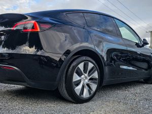 🔥 2022 Tesla Model Y Long Range AWD + Acc Boost - Image 4