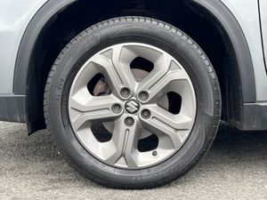 Suzuki Vitara GL  Diesel 5DR - Image 4