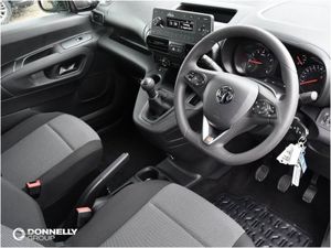 Vauxhall Combo Cargo 2300 1.5 Turbo D 100ps H1 Pr - Image 4