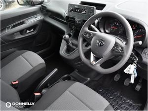 Vauxhall Combo Cargo 2300 1.5 Turbo D 100ps H1 Pr - Image 4
