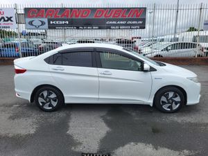 (2yr warranty) 1.5 Petrol Hybrid Auto - Image 3