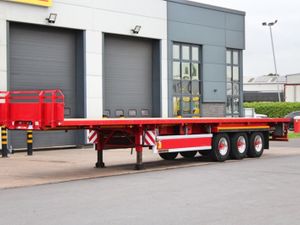 2021 DENNISON TRI- AXLE FLATBED TRAILER - Image 3
