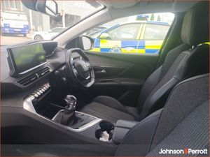 Peugeot 3008 1.2 FL 1.2 130PS Allure - Image 4