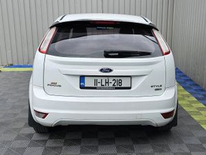 2011 Ford Focus 1.6 TDCI Style - Image 4