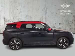 MINI Cooper Cooper SE Exclusive - Image 3