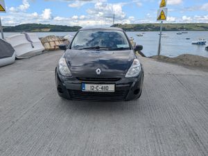 Renault Clio 1.2 Petrol,Hi Spec, 2012 - Image 2