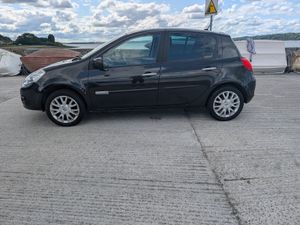 Renault Clio 1.2 Petrol,Hi Spec, 2012 - Image 4