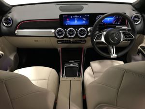 Mercedes-Benz GLB Glb200 D Progressive Line (7) - Image 4