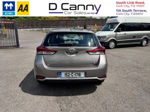 Toyota Auris 1.33 Aura 5DR Petrol - Image 3