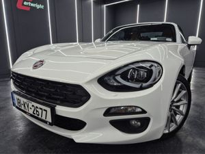 Fiat 124 Spider Lusso Turbo Spider - Image 2