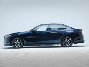 BMW 5 Series 530E M Sport - Image 4