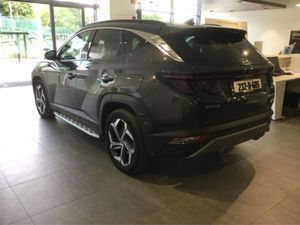 Hyundai Tucson Ix35 Executive Plus HEV PTG - Side - Image 3