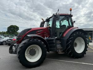 2017 Valtra T174 Versu Tractor - Image 3